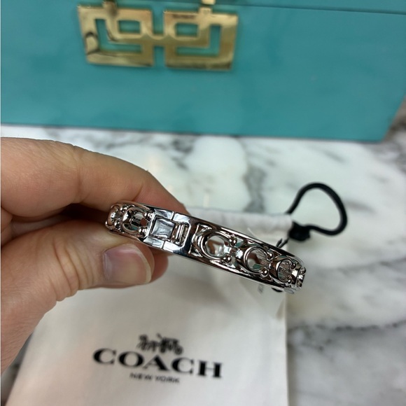 Coach Signature C Silver Hinge Bracelet - NWT & Dust Bag - Retail $125 - Picture 4 of 7